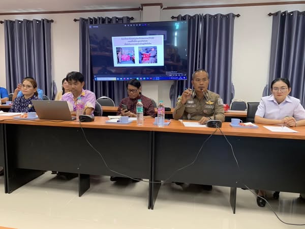 หัวหน้างานจราจร ร่วมประชุม ศปถ.อำเภอหนองเรือ